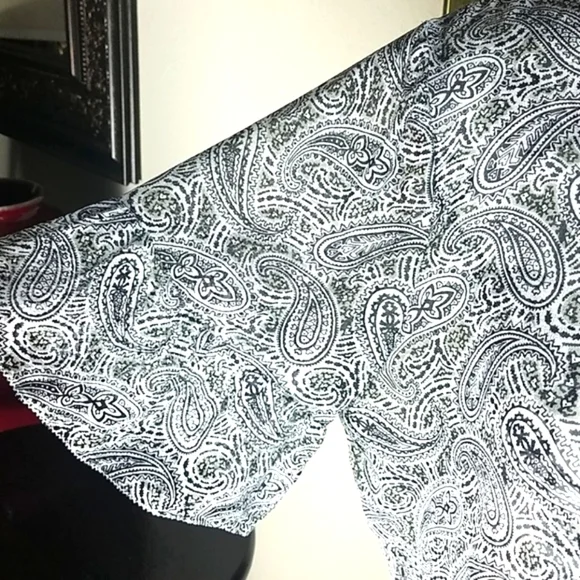 J. Crew, 0142, Paisley top, 100% silk,Size S - Picture 6 of 8